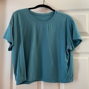 LuluLemon Blue Workout Crop Top